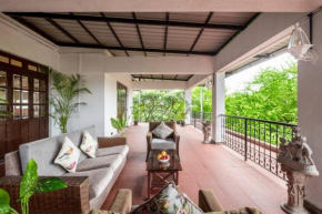 LuxeHorizon Estate 3 Premium Bedrooms